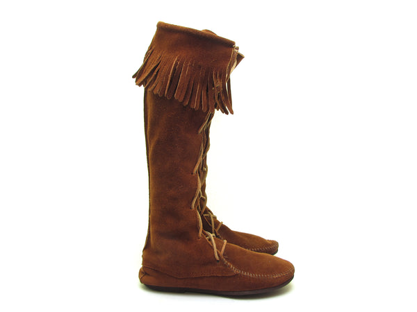 Vintage 70s Minnetonka suede boots knee high lace up fringe boots moccassin boots festival boots hippie boots size 7