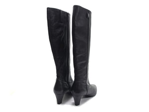 COLE HAAN black soft leather knee high boots G Series Tall Boots rubber soles low heel pointed almond toe boots size 8 NOS