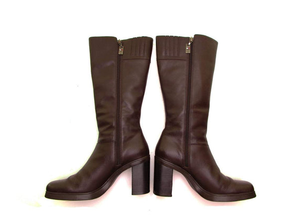 Tall brown leather boots by Tommy Hilfiger on vintage90s.com