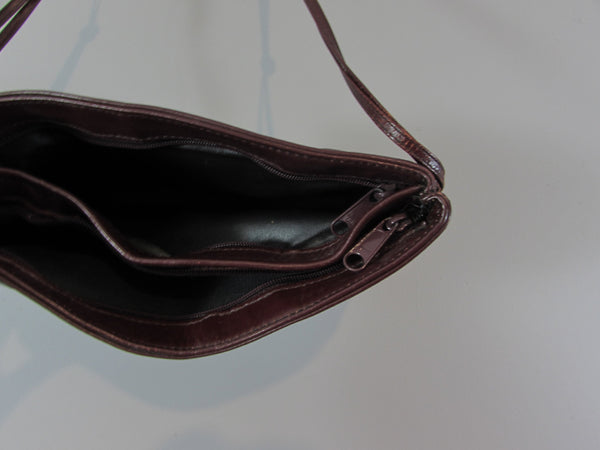 vintage 70s leather purse, crossbody bag, burgundy wine shoulder bag, 70s leather handbag