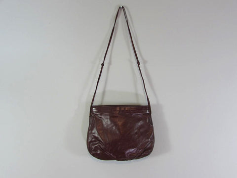 Vintage handbags. vintage jewelry and accessories at .